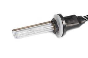 Ксеноновая лампа КВАНТ H27 (880/881) 5000K 12/24V (1 шт)