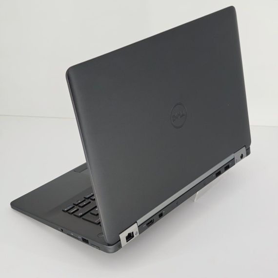 Ультрабук Б-класс Dell Latitude E7470 / 14" (1366x768) TN / Intel Core i5-6300U (2 (4) ядра по 2.4 - 3.0 GHz) / 8 GB DDR4 / 512 GB SSD / Intel HD Graphics 520 / WebCam б/у | Зображення 6