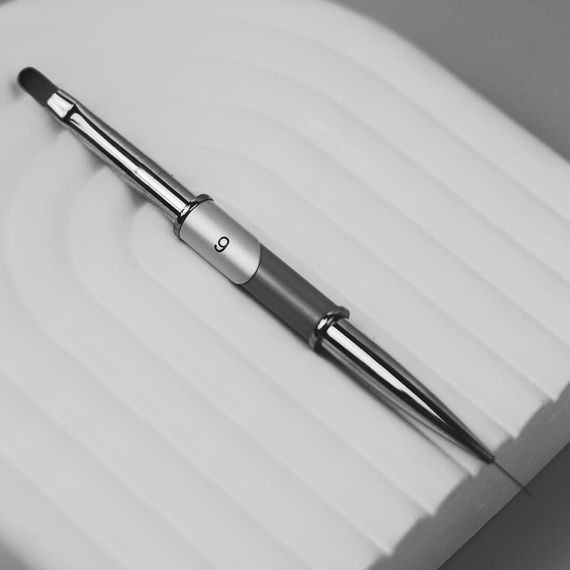 Двосторонній пензлик гель+лайнер SAGA  №9 з ковпачками | Зображення 2