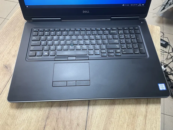 Ноутбук Dell Precision 7710 17.3 IPS core i5 6300HQ/8gb/FirePro w5170m-2gb | Зображення 1