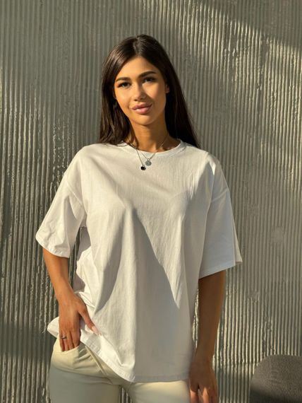 Женская футболка оверсайз трикотажная однотонная KV2024 цвет белый, размер 42/52 onesize