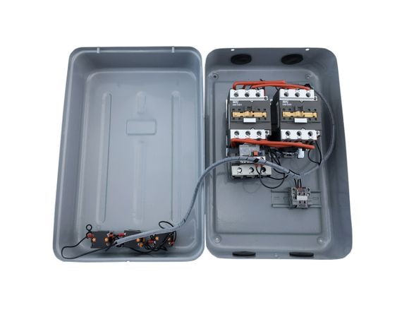 Контактор КММор358063 оболонка метал реверс 80А РТ-63-80А 110В/АС3 IP54 Ny95504465 | Зображення 1