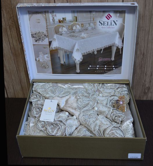 Велюрова скатертина Selin Gizem Set 160×350+12 серветок Бежева | Зображення 1