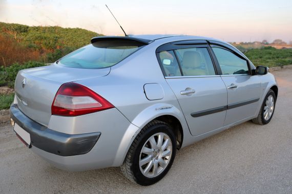 Бленда Sedan (EuroCap, ABS) для Renault Megane II 2004-2009 рр | Зображення 3