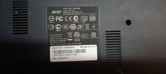 Ноутбук Б-класс Acer Aspire 5749 / 15.6" TN / Core i3-2350M (2(4) ядра по 2.3GHz) / 4GB DDR3 / 500GB HDD / HD Graphics 3000 / WebCam б/у | Зображення 8