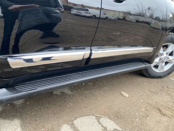 Комплект дверных молдингов (2008-2016) Белый цвет для Toyota Land Cruiser 200 | Зображення 2