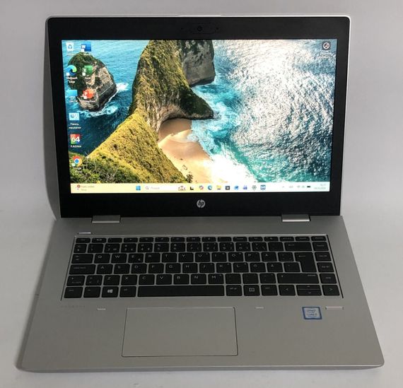 Ультрабук HP ProBook 640 G4 / 14" (1920x1080) IPS / Intel Core i3-8130U (2 (4) ядра по 2.2 - 3.4 GHz) / 8 GB DDR4 / 128 GB SSD / Intel UHD Graphics 620 / WebCam / Win 11 Pro б/у + Подарок  Новый флеш-накопитель Kingston 64GB | Зображення 1