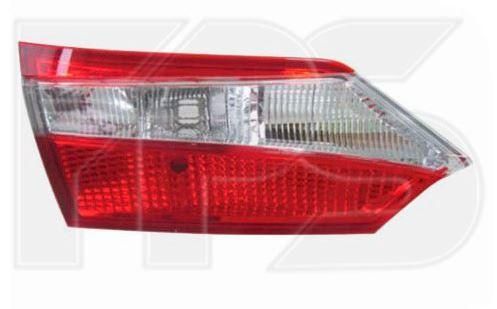 Фонарь задний внутренний Toyota Corolla EUR седан '13-16 левый (FPS) Китай 8159102570