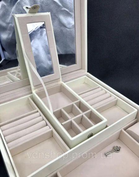 Шкатулка для украшений стеганая с большим откидывающимся зеркалом маленькая шкатулка внутри цвет слоновая кост