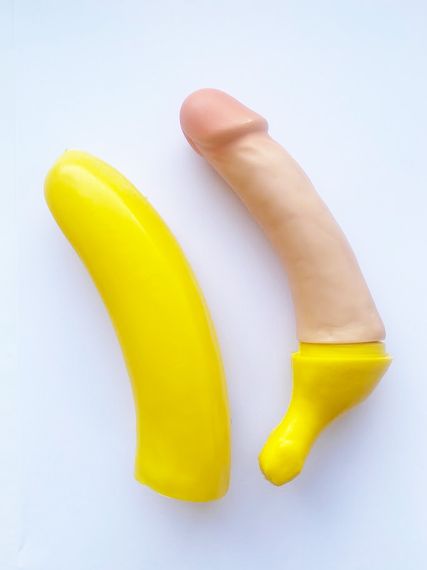 Фаллоимитатор Соблазнительный банан sexstyle | Зображення 1