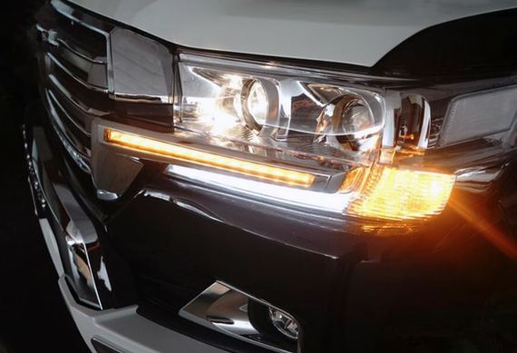 Вії з LED (2016-2024) для Toyota Land Cruiser 200 | Зображення 2