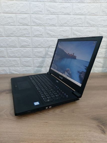 Ноутбук Terra Mobile 1542K / 15.6" (1920x1080) TN / Intel Core i7-7700T (4 (8) ядра по 2.9 - 3.8 GHz) / 8 GB DDR3 / 240 GB SSD M.2 + 320 GB HDD / Intel HD Graphics 630 / WebCam / DVD-ROM / Windows 11 Home б/в | Зображення 4