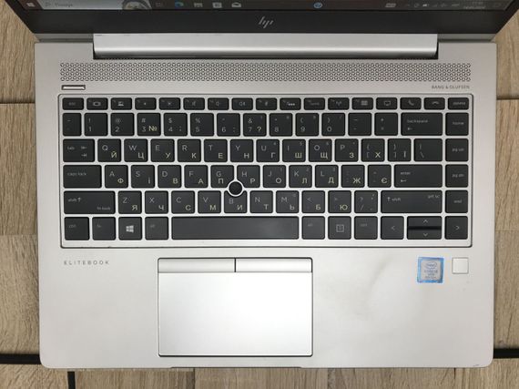 Ультрабук Б-класс HP EliteBook 840 G5 / 14" (1920x1080) IPS / Intel Core i5-8350U (4 (8) ядра по 1.7 - 3.6 GHz) / 8 GB DDR4 / 256 GB SSD M.2 / Intel UHD Graphics 620 / WebCam / HDMI б/у | Зображення 3