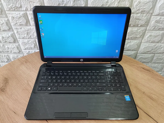 Ноутбук HP 15-D035DX/15.6 HD/Pentium N3520/4Gb/HDD750Gb/Intel HD Graphics