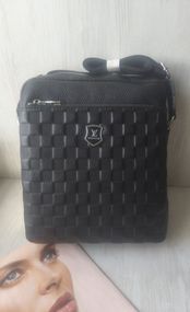 Стильна шкіряна сумка месенджер Louis Vuitton black