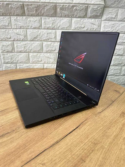 Ноутбук Asus ROG GU502GV 15,6" FHD IPS 144Hz i7 9750H 16Gb SSD 512Gb RTX 2060  Б/В | Зображення 4