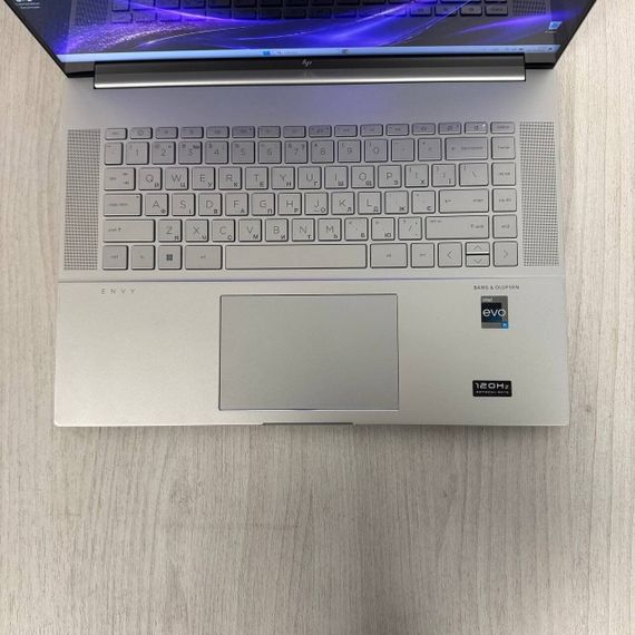 Игровой ноутбук HP Envy 16t-h000 / 16" (2560x1600) IPS / Intel Core i5-12500H (12 (16) ядер по 3.3 - 4.5 GHz) / 16 GB DDR5 / 512 GB SSD / Intel Arc A370M, 4 GB GDDR6, 64-bit / WebCam б/у | Зображення 3