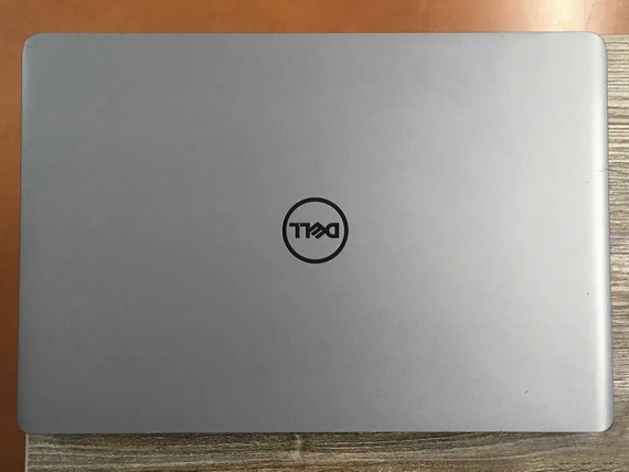 Ноутбук Dell Vostro 5581  15,6  FHD,IPS/i7-8565U/8GB/MX-130 2 GB/256 SSD | Зображення 4