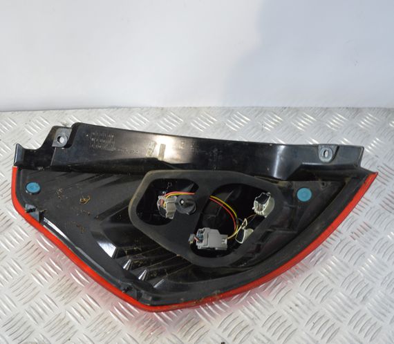 Ліхтар задній правий Ford Fiesta VII 2013-2017 Фара стоп задня права Форд Фієста 7 C1BB13404A | Зображення 3