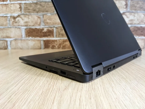 Потужний  Ноутбук Dell E7470 \ 14 HD \ i5-6300u \ 8GB \ SSD 250 GB | Зображення 1