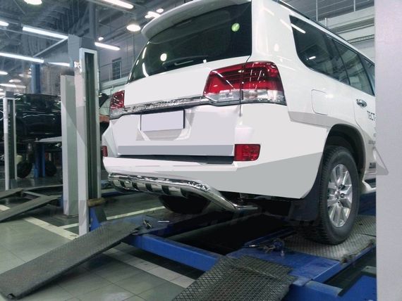 Задній захист Gronder (нерж) для Lexus LX570/450d | Зображення 1