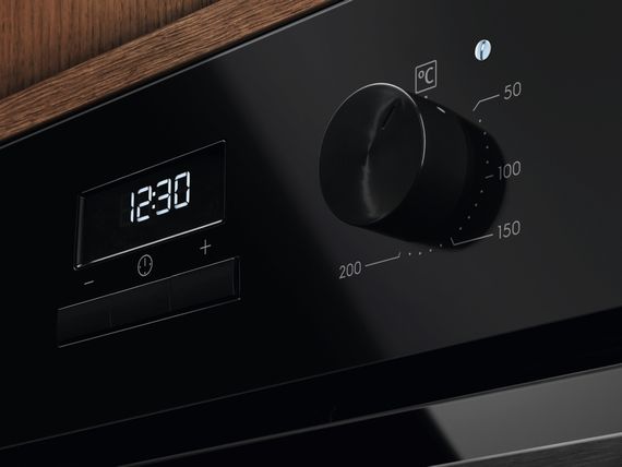 Духовой шкаф Electrolux электрический LOH3H00BK | Зображення 4