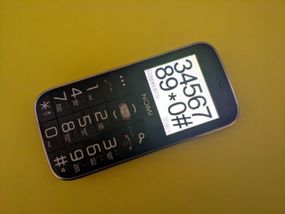 Мобільний телефон Nomi i220 Бу