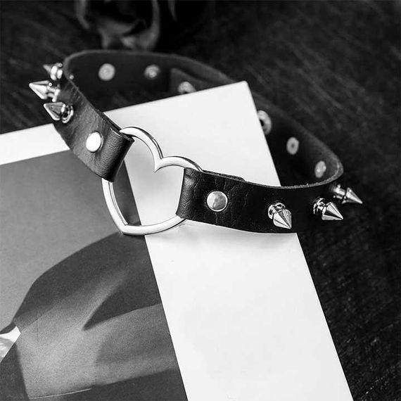 БДСМ чокер із серцем і шипами Чорний — Садо-мазо | Зображення 2