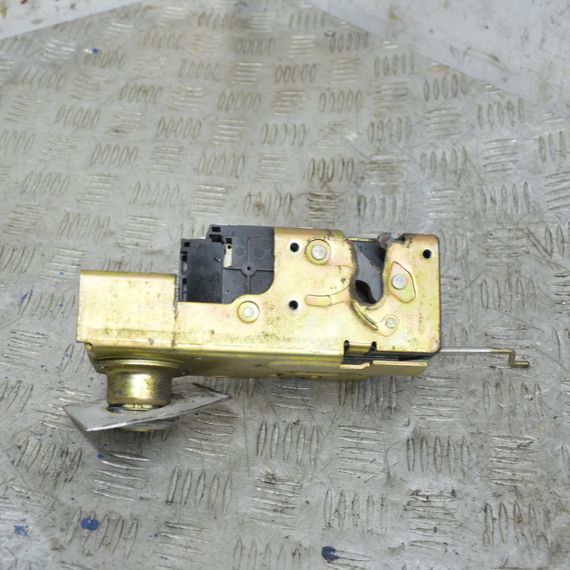 Замок передніх правих дверей Ford Transit 2000-2006 Замок дверей передній правий Форд Транзит YC1AV21812AN | Зображення 1