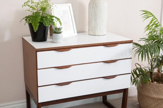 Плівка самоклеюча (самоклейка) d-c-fix 200-8001 0,675х 1м білий матовий лак | Зображення 3