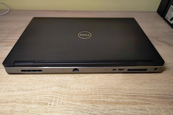 Ігровий Ноутбук Dell Precision 7530 15 Full HD+i7+Nvidia Quadro | Зображення 1