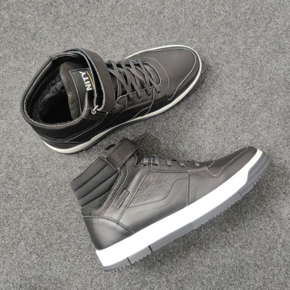 Практические мужские ботинки с мехом 43 размер | Зображення 6