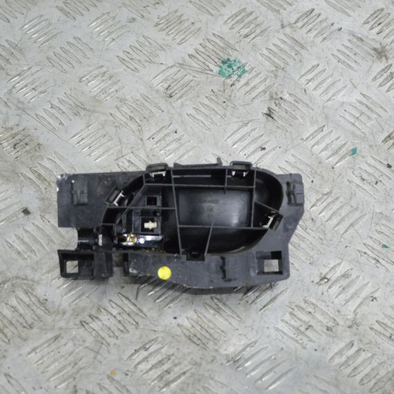 Ручка дверей внутрішня передня права Citroen C3 Picasso 2009-2016 Ручка дверей права Сітроен ц3 9683446577 | Зображення 1