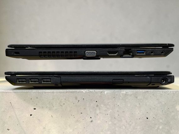 Ноутбук Б-класс Fujitsu LifeBook AH552 / 15.6" (1366x768) TN / Intel Core i3-3120M (2 (4) ядра по 2.5 GHz) / 8 GB DDR3 / 500 GB HDD / Intel HD Graphics 4000 / WebCam б/у | Зображення 6