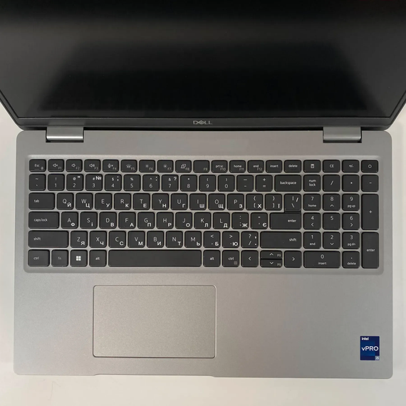 Мобильная рабочая станция Б-класс Dell Precision 3570 / 15.6" (1920x1080) IPS / Intel Core i5-1245U (10 (12) ядер по 1.2 - 4.4 GHz) / 16 GB DDR5 / 512 GB SSD / nVidia T550, 4 GB GDDR6, 64-bit / WebCam б/у + Подарок Беспроводная мышь / USB | Зображення 3