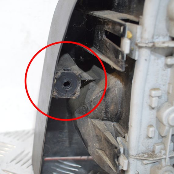 Ліхтар задній лівий VW Volkswagen Polo 9N 2001-2009 хетчбек фара зад стоп Фольксваген Поло 6Q6945095B | Зображення 2