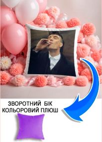 Подушка плюшева Мерч Крафт Дизайн з принтом Томас Шелбі бузковий плюш квадратна 33х33 см
