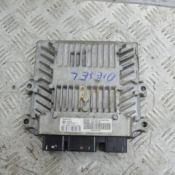 Блок керування двигуном 1.4 HDI Citroen C2 2003-2008 Комп'ютер ЕБУ мотора Сітроен ц2 9663483180