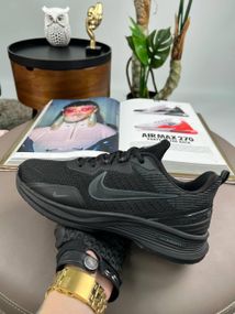 Мужские кроссовки Zoom Winflo All Black весна / літо / осінь A3765 43 27.5 см