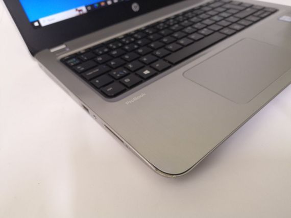 Ноутбук Б-клас HP ProBook 430 G4 / 13.3" (1366x768) TN / Intel Core i3-7100U (2 (4) ядра по 2.4 GHz) / 4 GB DDR4 / 240 GB SSD / Intel HD Graphics 620 / WebCam / HDMI / Windows 10 Pro б/в | Зображення 6