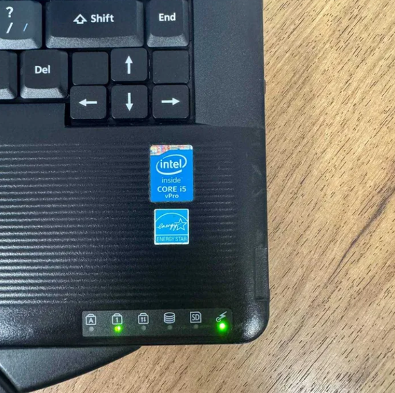 Ноутбук Panasonic Toughbook CF-53 HD i5 4300U 8GB SSD 256GB Б/В | Зображення 4