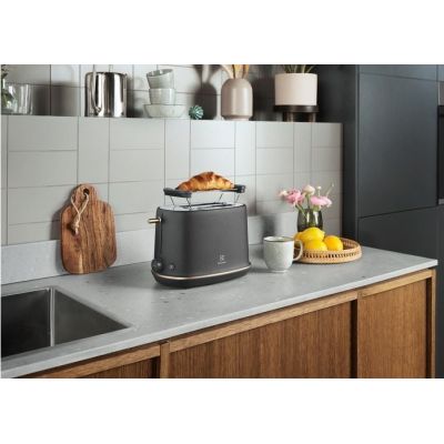 Тостер Electrolux E7T1-6BP | Зображення 2