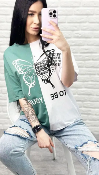 Женская двухцветная трикотажная футболка Бабочка GF05215 размер 50/52, цвет фисташковый + белый | Зображення 1