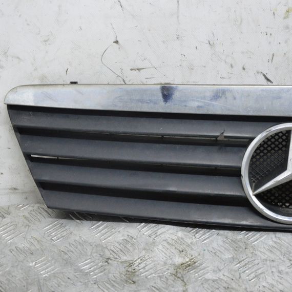 Решітка радіатора Mercedes-Benz A-Class W168 1997-2004 Решітка переднього бампера Мерседес в168 1688801483 | Зображення 1