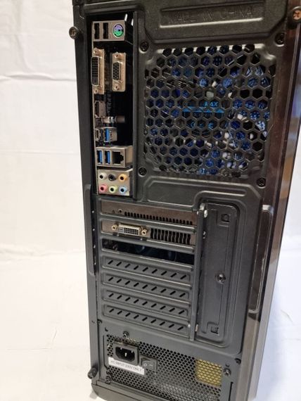 Ігровий ПК GameMax StarLight B-FRGB / Intel Core i5-6400 (4 ядра по 2.7 - 3.3 GHz) / 16 GB DDR4 / 256 GB SSD + 1000 GB HDD / AMD Radeon RX 470, 4 GB GDDR5, 256-bit / 460W б/в | Зображення 3