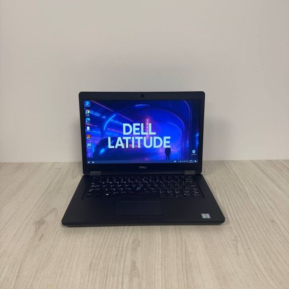 Ультрабук Dell Latitude 5480 / 14" (1366x768) TN / Intel Core i7-6600U (2 (4) ядра по 2.6 - 3.4 GHz) / 16 GB DDR4 / 256 GB SSD NVMe / nVidia GeForce 930MX, 2 GB DDR3, 64-bit / WebCam б/у | Зображення 1
