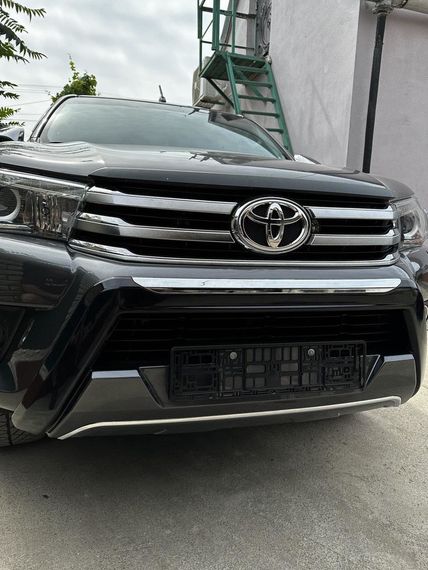 Передня накладка V1 (ABS) для Toyota Hilux 2015↗ рр. | Зображення 5