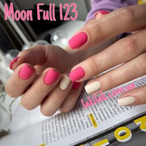 Гель-лак Moon Full №123 рожевий амарантовий 8мл