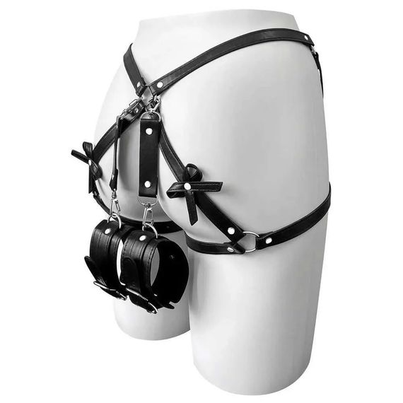 Еротична портупея-підв'язка із наручниками Black Desire Harness | Зображення 2