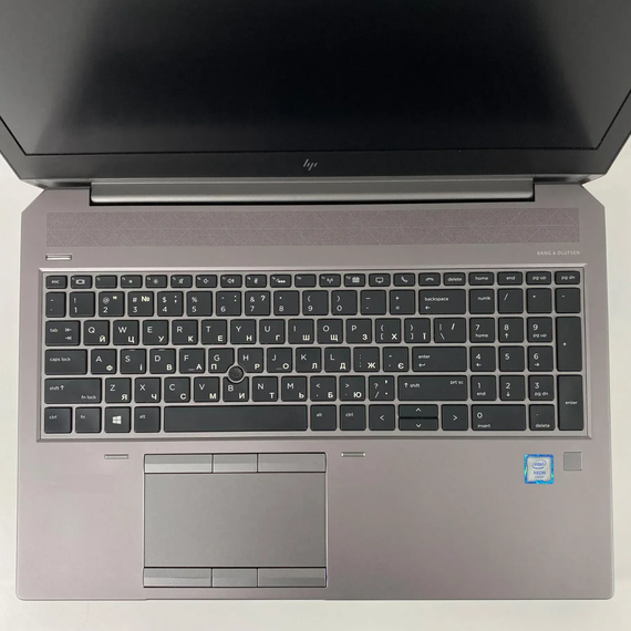 Мобильная рабочая станция Б-класс HP zBook 15 G5 / 15.6" (1920x1080) IPS / Intel Xeon E-2176M (6 (12) ядер по 2.7 - 4.4 GHz) / 16 GB DDR4 / 500 GB SSD / nVidia Quadro P2000, 4 GB GDDR5, 128-bit / WebCam / TouchID б/у + Подарок | Зображення 3